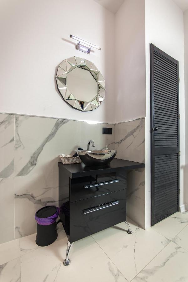 Moonlight Apartament Zielona Góra Eksteriør billede