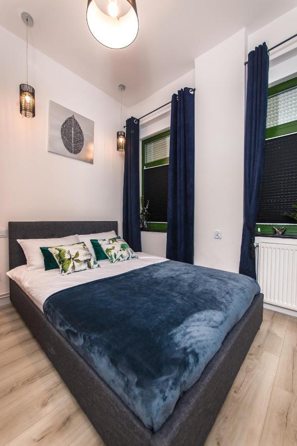 Moonlight Apartament Zielona Góra Eksteriør billede