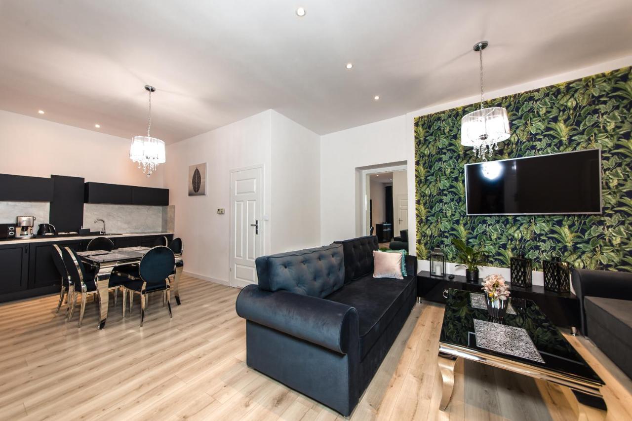 Moonlight Apartament Zielona Góra Eksteriør billede